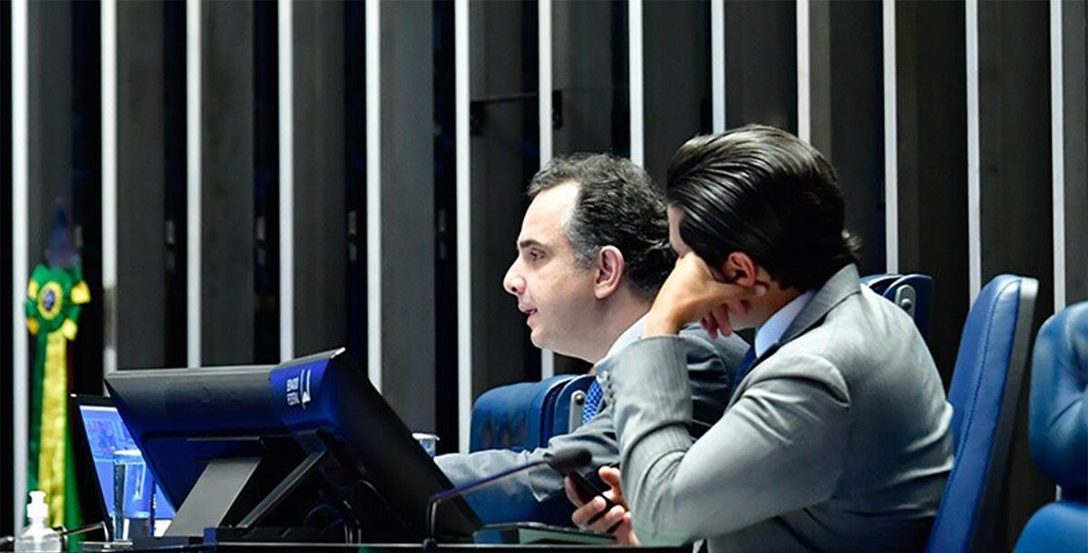 Leia mais sobre o artigo Medidas de proteção a trabalhadores em arquivos e bibliotecas segue para sanção